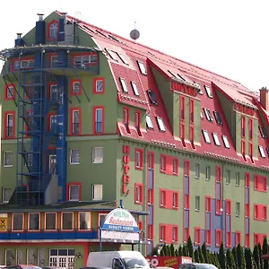 https://polus-hotel.inbudapesthotels.com